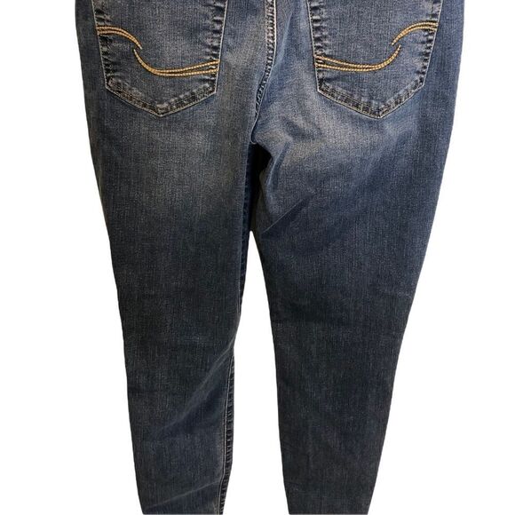 Levis Signature Gold Mid Rise Skinny Jeans 4L - Picture 6 of 10